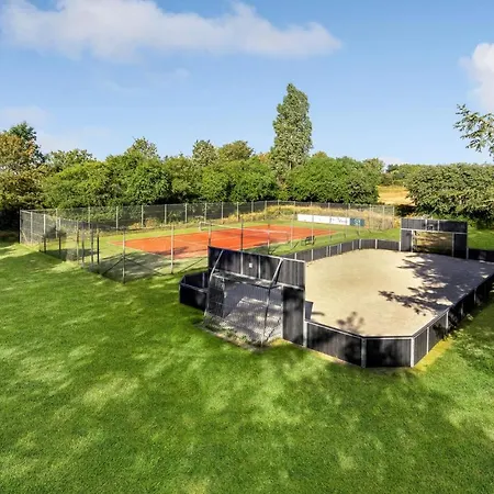 2 Bedroom Awesome In