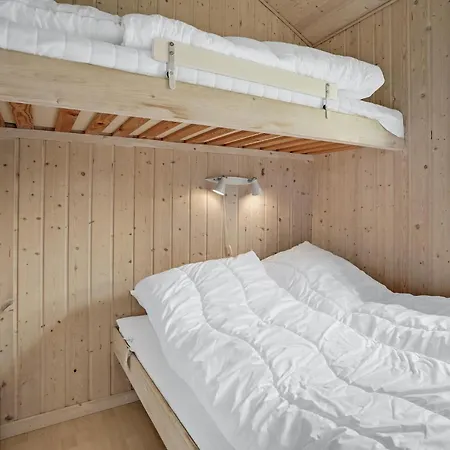Feriehus 2 Bedroom Awesome In